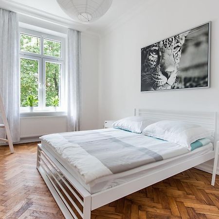 Style4Rent Sunny Old Town Apartments كراكوفيا المظهر الخارجي الصورة
