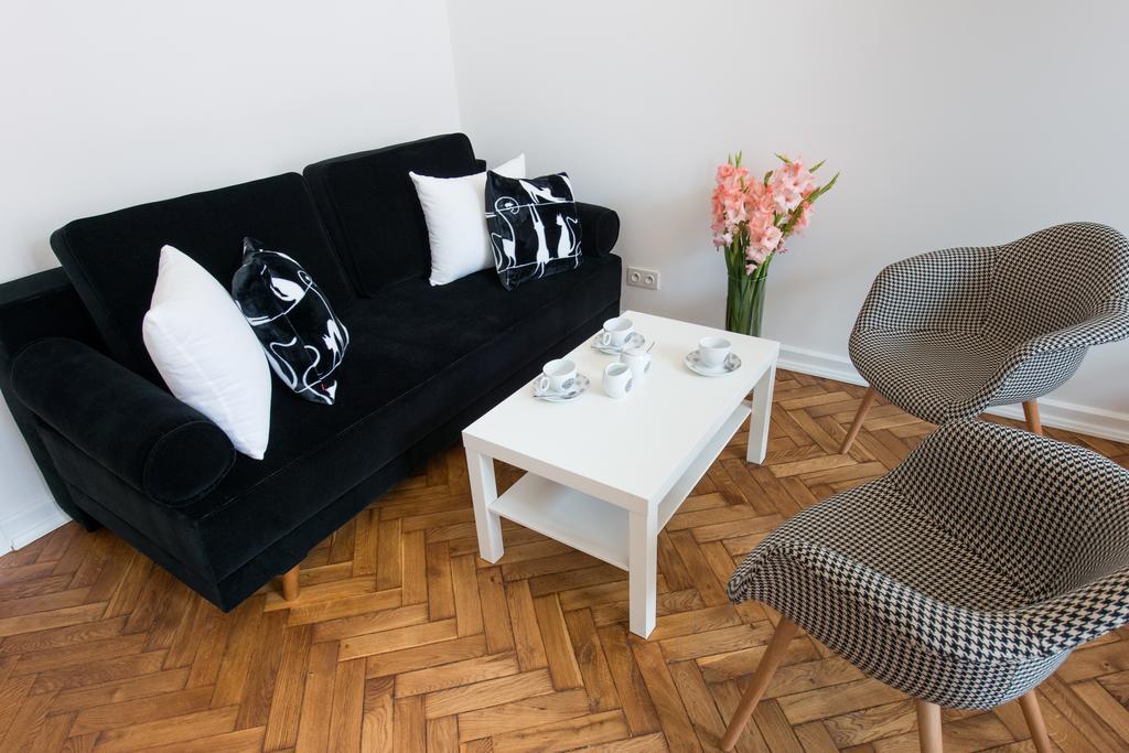 Style4Rent Sunny Old Town Apartments كراكوفيا المظهر الخارجي الصورة