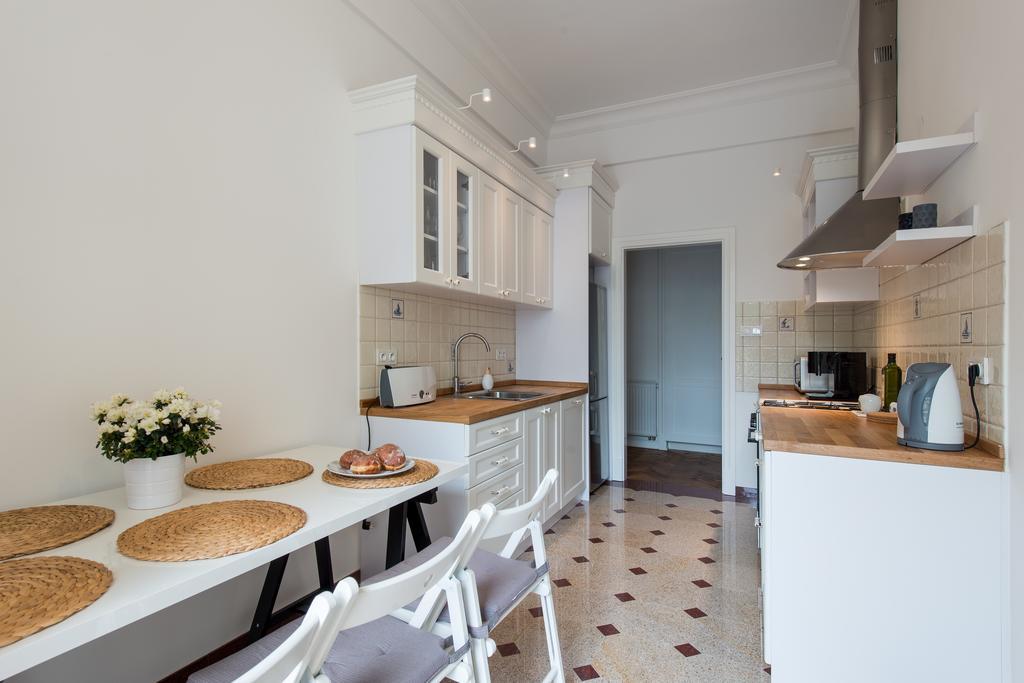 Style4Rent Sunny Old Town Apartments كراكوفيا المظهر الخارجي الصورة