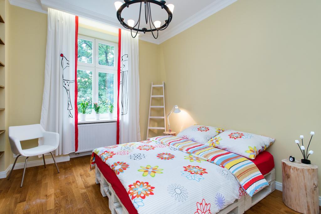 Style4Rent Sunny Old Town Apartments كراكوفيا الغرفة الصورة